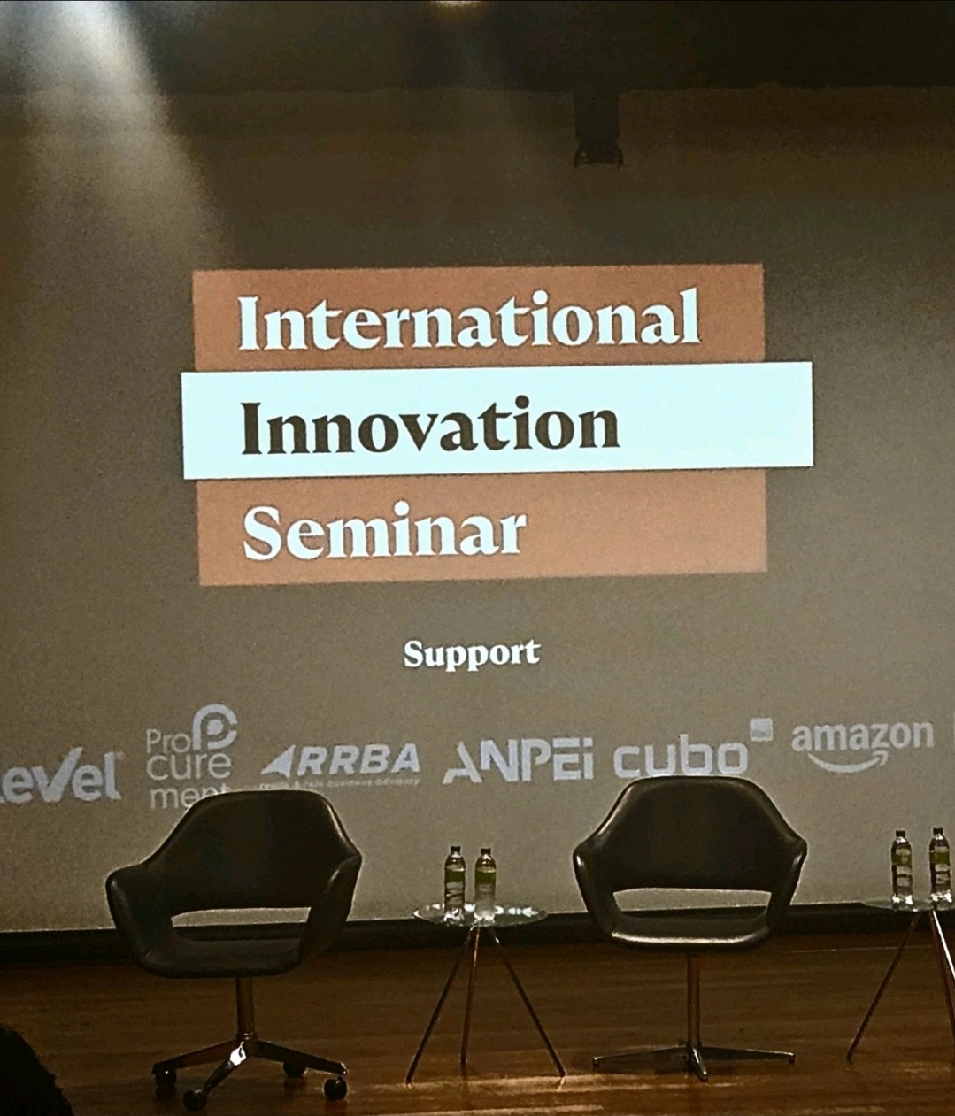 Identidade visual de International Innovation Seminar — Insper